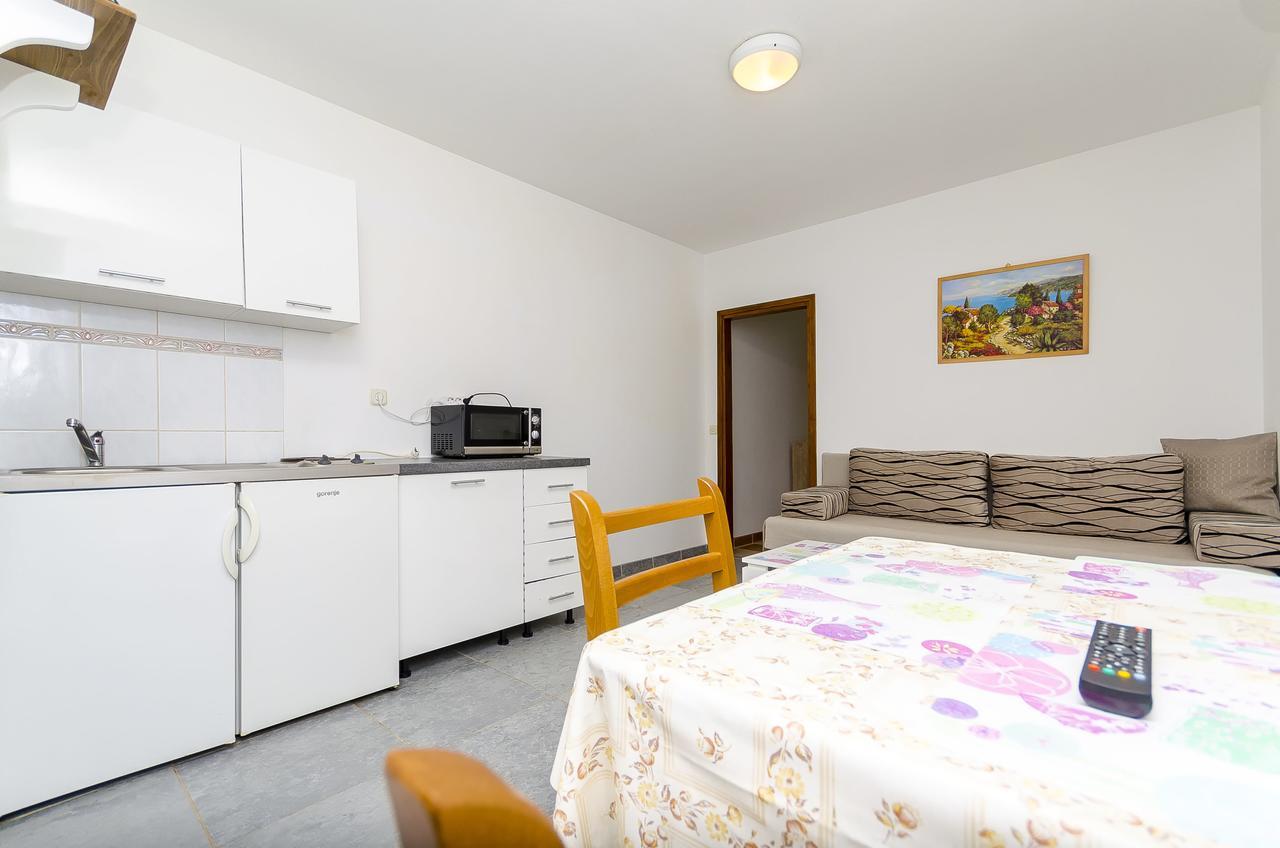 Apartments Mirko I Anda Donji Okrug  Exterior foto